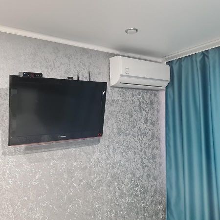Однокомнатная Квартира В Центре Петропавловска Buitenkant foto